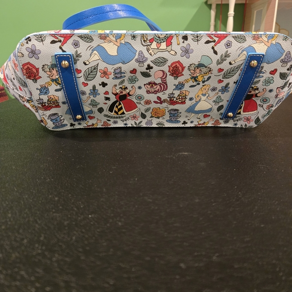 Dooney & Bourke Alice in Wonderland Tote Bag Multicolor NWOT - Picture 10 of 16